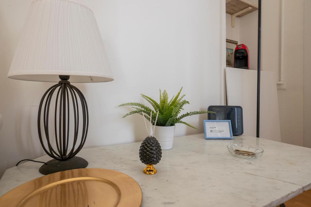 Luxury Flat Between Navigli And Duomo - Sambuco Milan Exterior photo